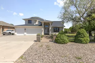 539 W Slice Dr, Pueblo West, CO 81007 - Photo 1