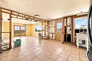 43680 Fields Rd, Avondale, CO 81022 - Photo 13