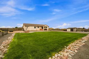 489 N Escondido Dr, Pueblo West, CO 81007 - Photo 31