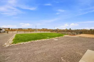 489 N Escondido Dr, Pueblo West, CO 81007 - Photo 27