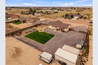 489 N Escondido Dr, Pueblo West, CO 81007 - Photo 39