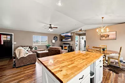 489 N Escondido Dr, Pueblo West, CO 81007 - Photo 11
