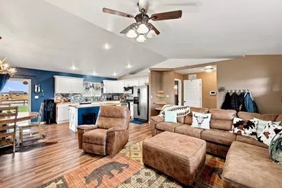 489 N Escondido Dr, Pueblo West, CO 81007 - Photo 7