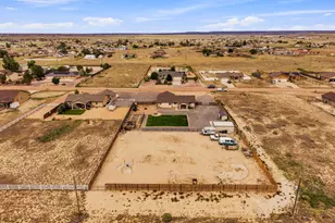 489 N Escondido Dr, Pueblo West, CO 81007 - Photo 37