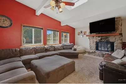 115 W Godding, Trinidad, CO 81082 - Photo 5