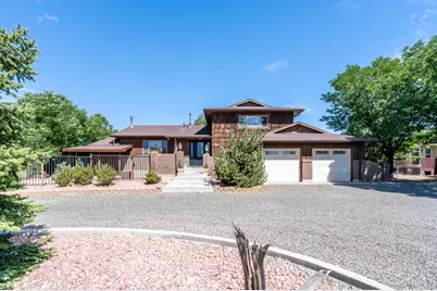223 S Circle Dr, Pueblo West, CO 81007 - Photo 3