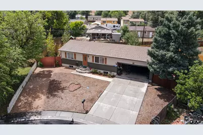 1118 Maxwell St, Colorado Springs, CO 80906 - Photo 3