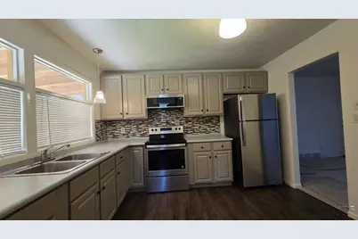 26 Caledonia Rd, Pueblo, CO 81001 - Photo 7