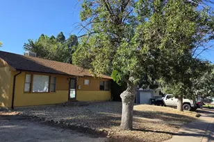 26 Caledonia Rd, Pueblo, CO 81001 - Photo 17