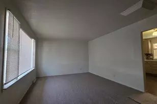 26 Caledonia Rd, Pueblo, CO 81001 - Photo 3