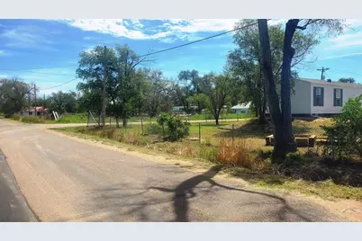238 Seeley, La Junta, CO 81050 - Photo 3