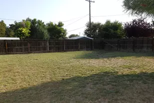 1109 Russell Ave, La Junta, CO 81050 - Photo 9