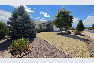 2224 Crestwood Ln, Pueblo, CO 81008 - Photo 3