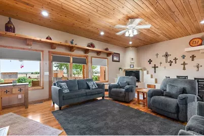 1230 E Bella Vista Dr, Pueblo West, CO 81007 - Photo 3