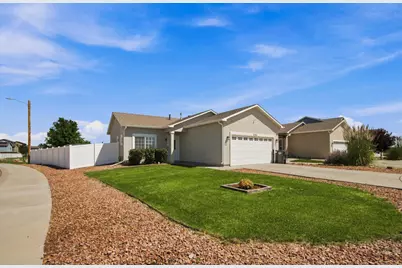 2101 O'Neal Cir, Pueblo, CO 81004 - Photo 25
