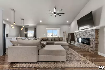 809 E Cabaret Dr, Pueblo West, CO 81007 - Photo 9