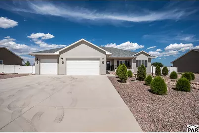 809 E Cabaret Dr, Pueblo West, CO 81007 - Photo 1