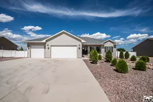 809 E Cabaret Dr, Pueblo West, CO 81007 - Photo 1