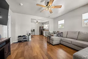 1302 E 10th St, Pueblo, CO 81001 - Photo 5
