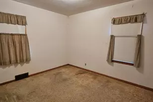 28 Mayhew Dr, Lamar, CO 81052 - Photo 11