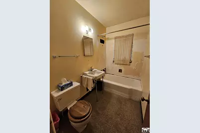 28 Mayhew Dr, Lamar, CO 81052 - Photo 9