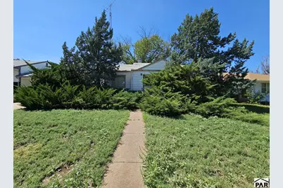 28 Mayhew Dr, Lamar, CO 81052 - Photo 1