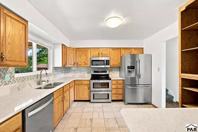 540 Starlite Dr, Pueblo, CO 81005 - Photo 9