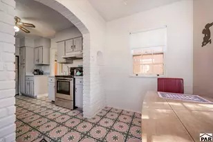 319 Lincoln St, Pueblo, CO 81004 - Photo 13