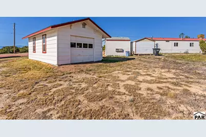 325 5th St, Penrose, CO 81240 - Photo 3