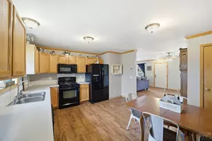 4957 Fort Crockett Ave, Colorado City, CO 81019 - Photo 5