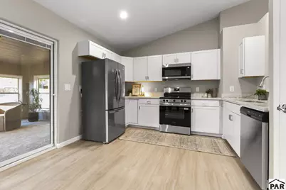 3743 Bobcat Lane, Pueblo, CO 81005 - Photo 5