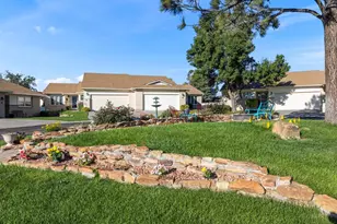207 Bridle Trail, Pueblo, CO 81005 - Photo 3