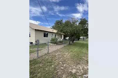 304 Garfield Ave, Las Animas, CO 81054 - Photo 5