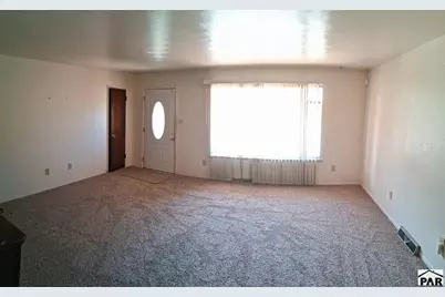 137 Fordham Circle, Pueblo, CO 81005 - Photo 3