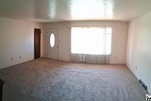 137 Fordham Cir, Pueblo, CO 81005 - Photo 3