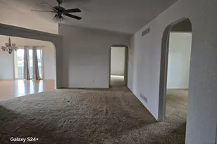1652 W Hermosa Dr, Pueblo, CO 81007 - Photo 7