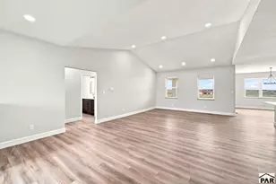 686 N Limon Dr, Pueblo West, CO 81007 - Photo 5