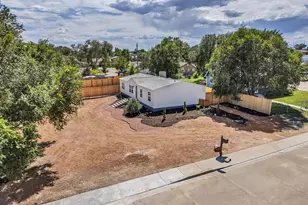 2206 W 16th St, Pueblo, CO 81003 - Photo 41