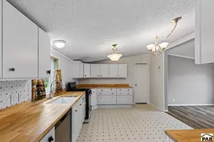 30640 Aldred Rd, Pueblo, CO 81006 - Photo 11