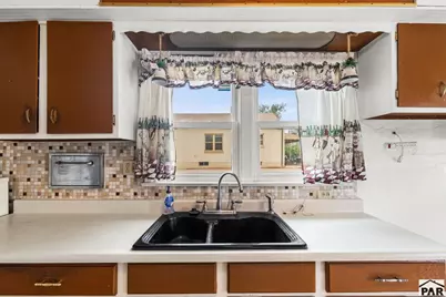 1801 E Abriendo Ave, Pueblo, CO 81004 - Photo 9