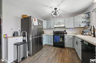 191 N Bumgardner Dr, Pueblo West, CO 81007 - Photo 19