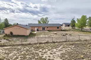 191 N Bumgardner Dr, Pueblo West, CO 81007 - Photo 37