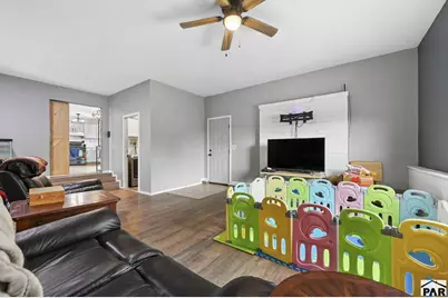 191 N Bumgardner Dr, Pueblo West, CO 81007 - Photo 21