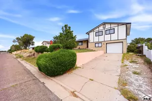 1817 Cimarron Ave, La Junta, CO 81050 - Photo 5