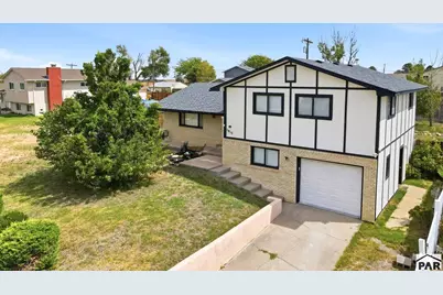 1817 Cimarron Ave, La Junta, CO 81050 - Photo 1