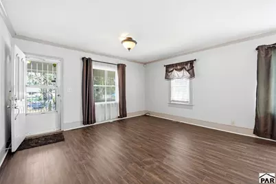 1722 Carson Ave, La Junta, CO 81050 - Photo 11