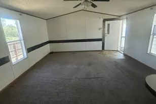 240 Locust Ave, Las Animas, CO 81054 - Photo 7