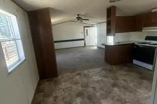240 Locust Ave, Las Animas, CO 81054 - Photo 11