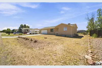 817 S Wolcott Dr, Pueblo West, CO 81007 - Photo 25