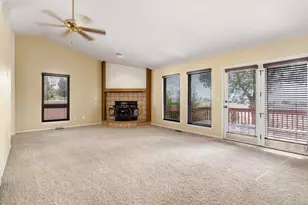 809 S Greenway Ave, Pueblo West, CO 81007 - Photo 5